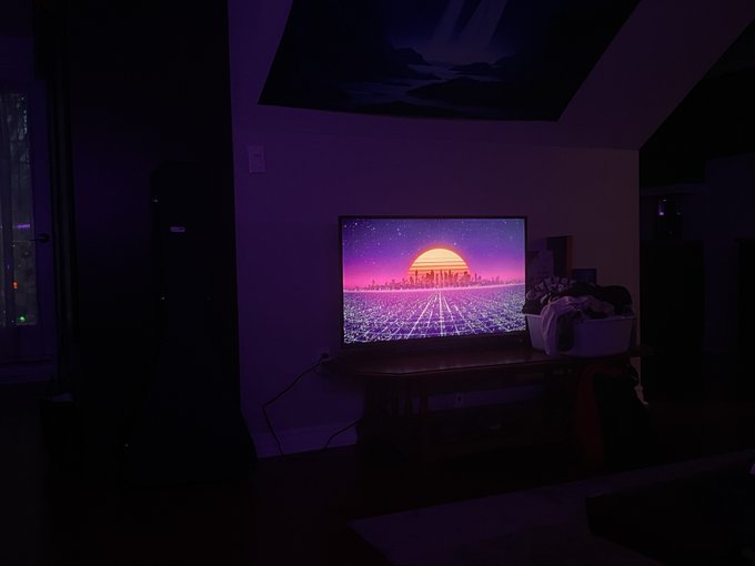 new tv:) https://t.co/QoYpDVV3gd