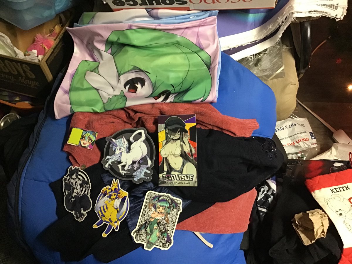 demers_keith's tweet photo. @slugbox  just opened it this morning Ty so much https://t.co/7AWQ0pwYh0