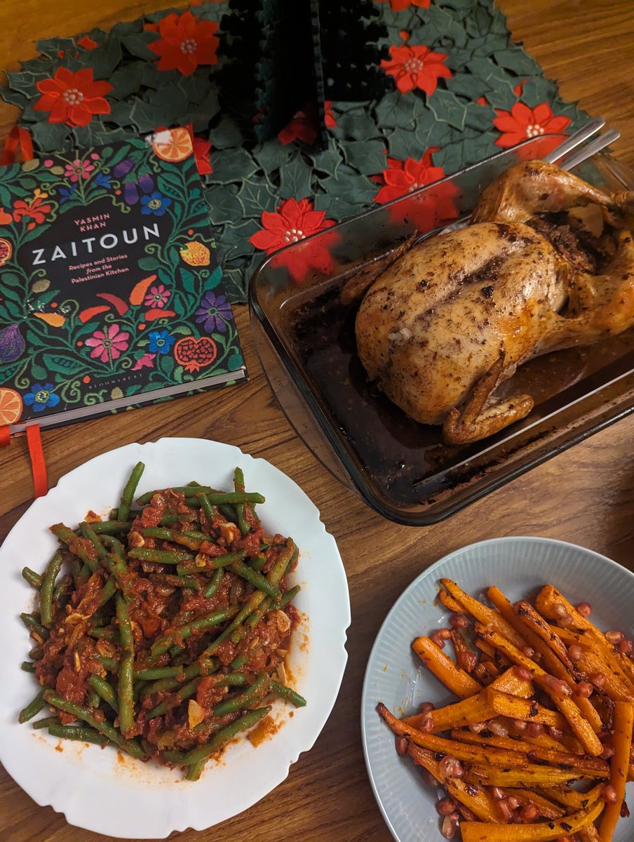 cryskttlty's tweet photo. Gifted a Palestinian cookbook for Christmas. Thinking of their beautiful culture and just cause. May Palestine be free by the new year 🇵🇸 https://t.co/BdSnass9g7