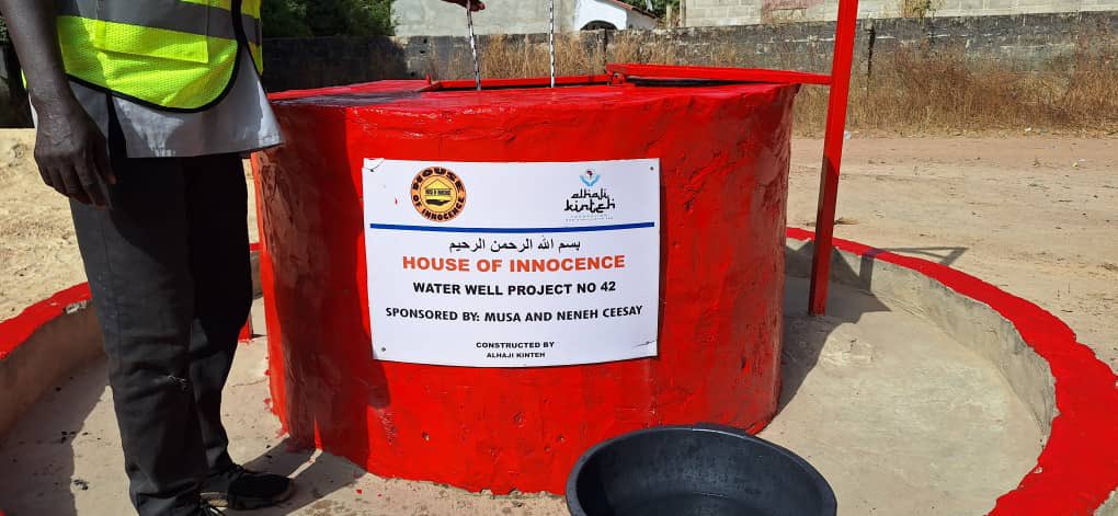 karara_hydara's tweet photo. House Of Innocence Water Well Project 42 inaugurated in Kanuma ,The Gambia, West Africa.
Thanks to the donors, seeking your support for more water wells as millions of communities continue to struggle to access water on a daily basis.
#HouseOfInnocence
#WaterWellProject https://t.co/RRHMztKjLu