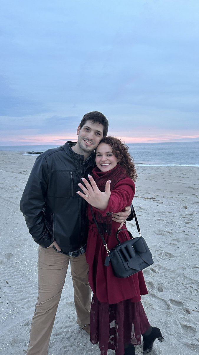 Wedding bells I hear 🎄💍 Merry Christmas everyone!!! ❤️