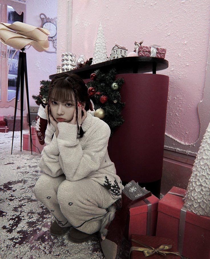 httpscoded's tweet image. ⠀⠀⠀

         𓂃 𓈒  ⠀ ༝ 𝗻𝗲𝘄 𝗶𝗻𝘀𝘁𝗮𝗴𝗿𝗮𝗺 𝗽𝗼𝘀𝘁 !𓂃 𓈒  ⠀ ༝ 
 ⠀⠀    ⠀⠀⠀⠀       @𝐰𝐢𝐧𝐭𝐞𝐫𝐬𝐳𝐧

⠀                merry christmas !
                 but more importantly . . . 
                   happy birthday to me.
⠀⠀⠀⠀ ⠀⠀⠀⠀⠀
⠀⠀⠀