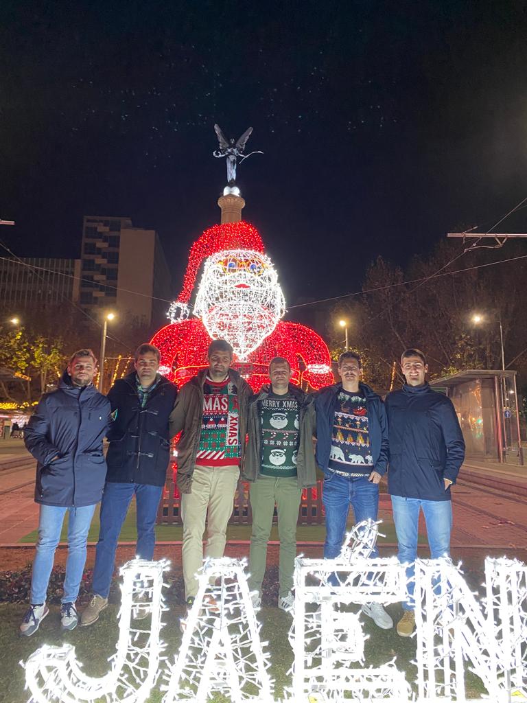 JesusPajares's tweet photo. #PapáNoelDeJaén https://t.co/e8lbVKNuhw