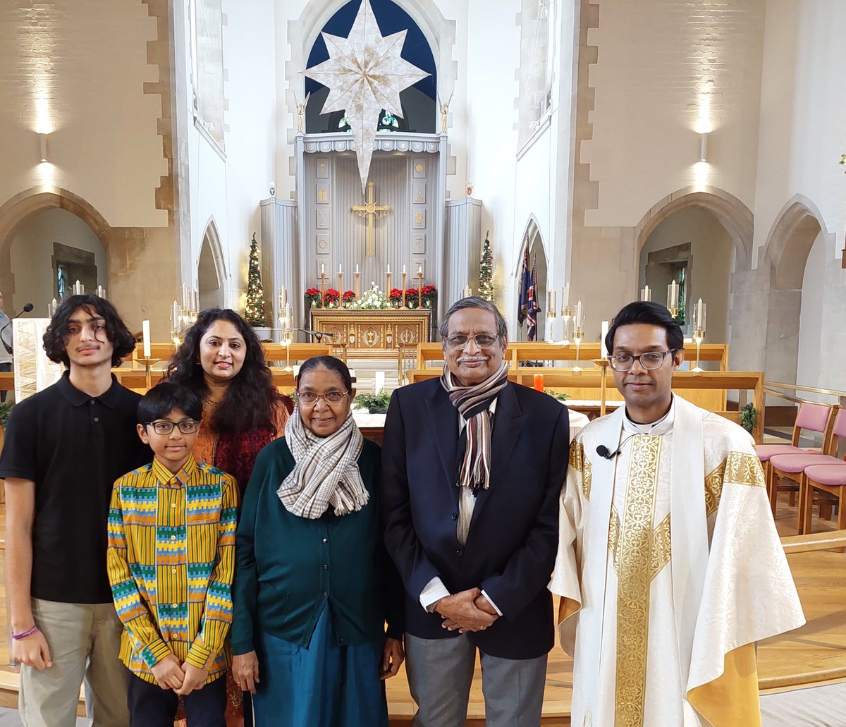 Such a blessing to share in the Christmas services over Christmas Eve and Christmas at St Mildred' @SouthwarkCofE exploring how the Prince of Peace might be calling us to partnership in God's possibilities. A joy to have my parents spend Christmas with us after nearly a decade.