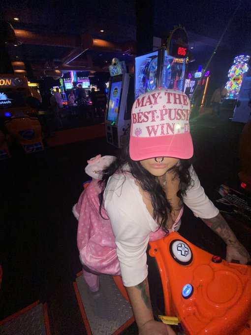 merry cuntmas https://t.co/Ba7QLKdd7B