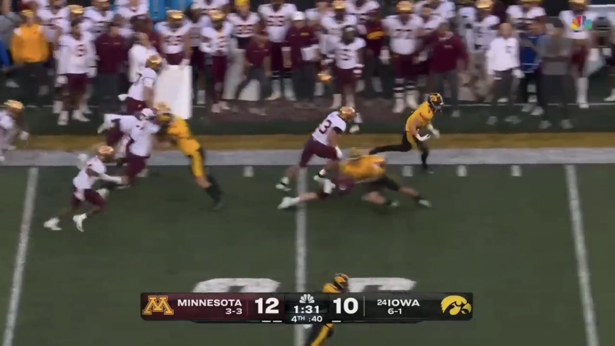 fryandi04 tweet media