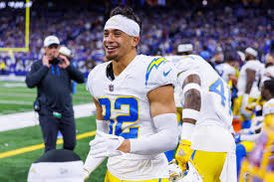 Alohi needs a Christmas present, too. Pls RT? 🙏🏽
#ProBowlVote Alohi Gilman