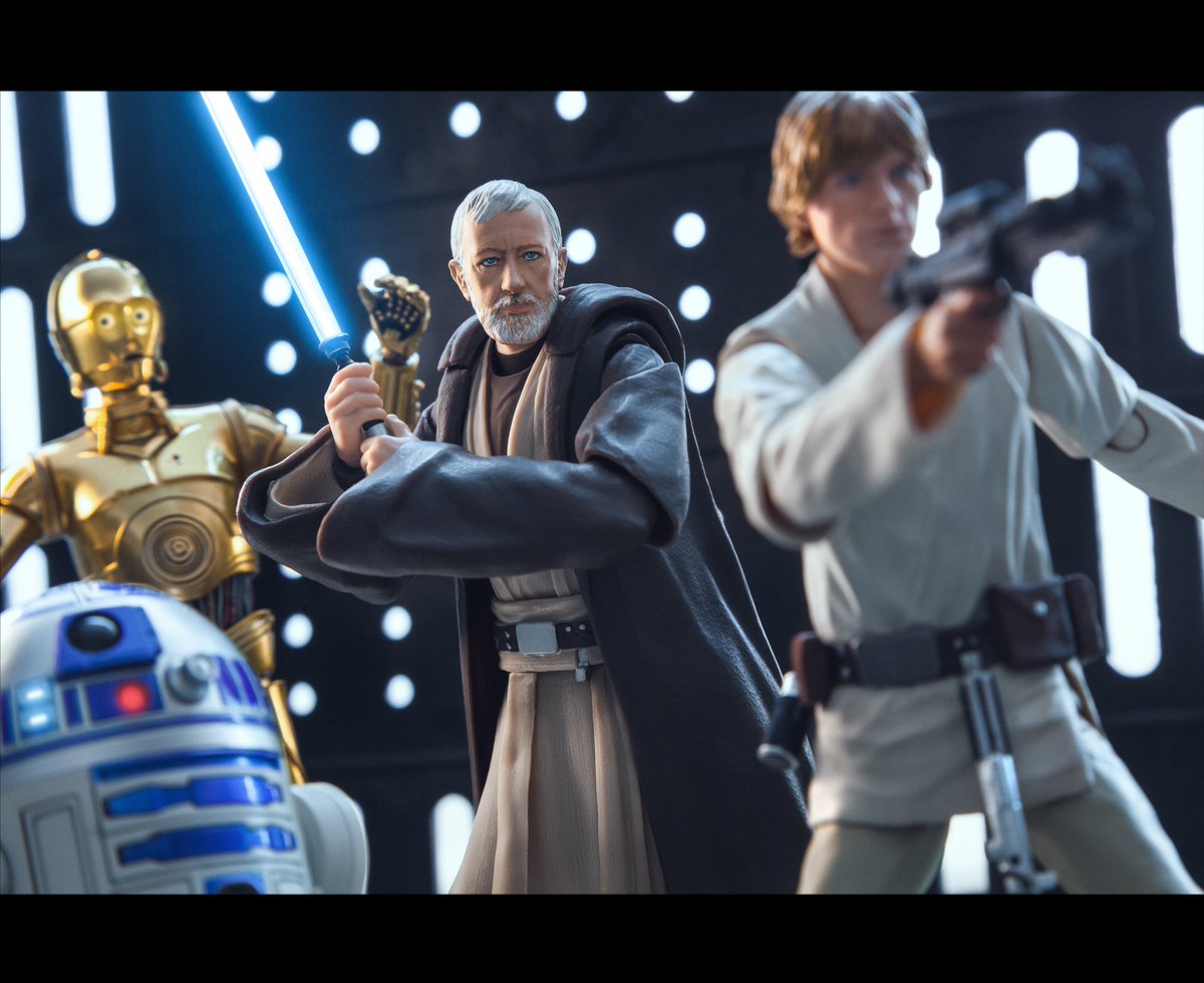 Classic mood... Merry Xmas! #StarWars #princessleia #hansolo #lukeskywalker #obiwankenobi #toyphotography #actionfigures #toys #jedi #Chile <a href="/starwars/">Star Wars</a> <a href="/StarWarsLA/">Star Wars</a> <a href="/sw_holocron/">Star Wars Holocron</a> <a href="/Lucasfilm/">Lucasfilm</a> <a href="/ClassicStarWars/">Classic Star Wars</a>