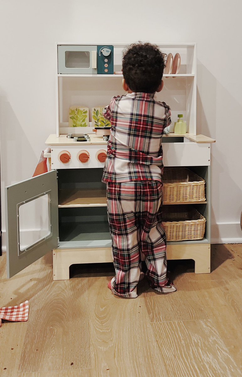 vibe instructor✌🏾🐝 tweet media