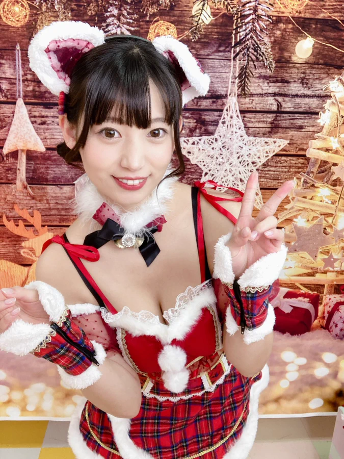 Asian girl Christmas costume