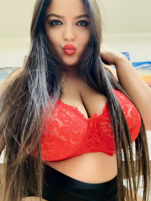 Merry Christmas 🎁🎄 ❤️ https://t.co/571HtkUDUB