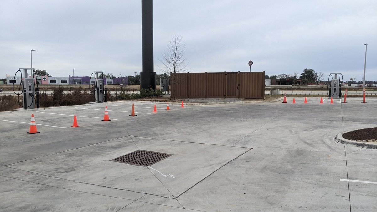 aviator736cy tweet media