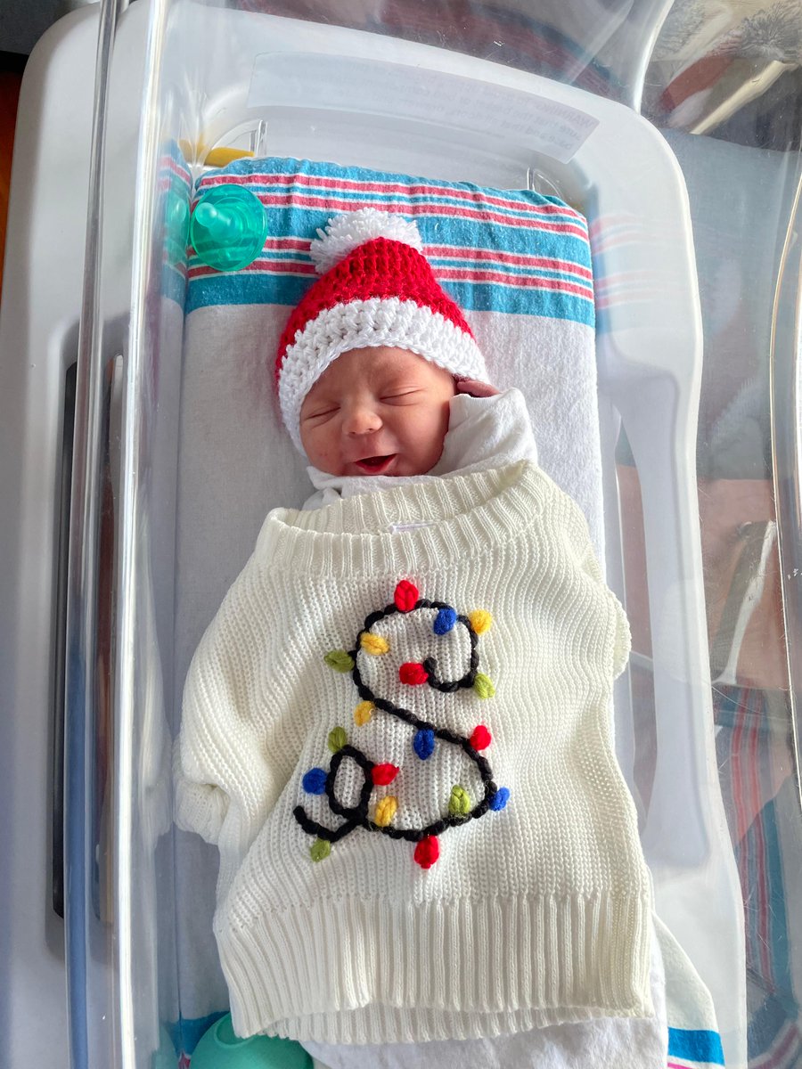 UNCHealthRex's tweet photo. Kayla and Sean were among the lucky parents who delivered babies on Christmas Day at UNC Health Rex!
They welcomed their second child, Samuel, into the world at 4:29 a.m. Kayla, Sean and big sister Alyssa are enjoying this very special holiday! πβ€οΈ
#rex #rexrocks #rexbaby https://t.co/ScivYsnNE7