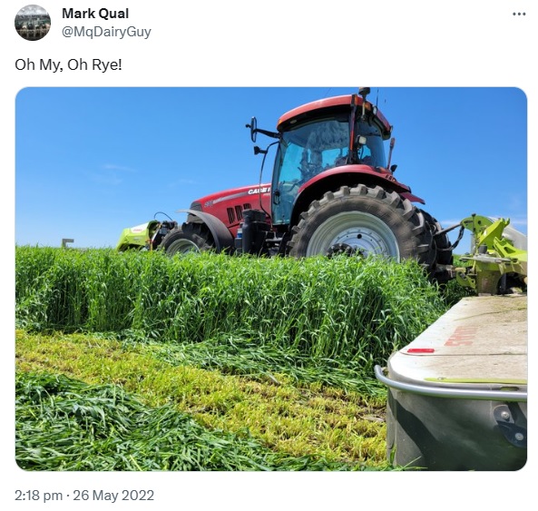 RassaSamimi's tweet photo. @Unpop_Science @pete_ar_fryn @mbolotnikova @GeorgeMonbiot Thanks.

All y'all have to do is to look at Media pages of animal farmers.
They're constantly posting pics/video clips of cropping massive fields for animal feed, which they then call "grass" (the one word which magically vanishes their real GHG emissions with environmentalists). https://t.co/Hp4MYBsUBD