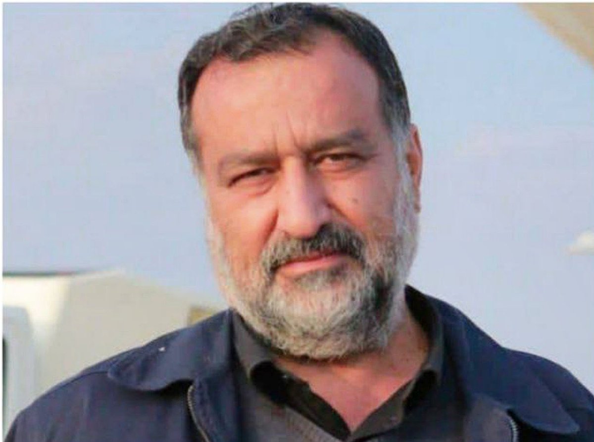 Khani2Mina's tweet photo. Großteils der iranischen Bevölkerung trauert nicht um ihn. Er ist in einem Krieg ermordet worden, den er selbst mitangezündet hat. #RaziMousavi , der wichtigste General der Revolutionsgarden in Syrien wurde heute in Syrien ermordet und ja viele Iraner*innen feiern das ab. Das sind Mörder unserer Kinder und sind mitverantwortlich für die Kriege in der gesamten Region, sagen viele Iraner*innen

#IRGCterroirsts