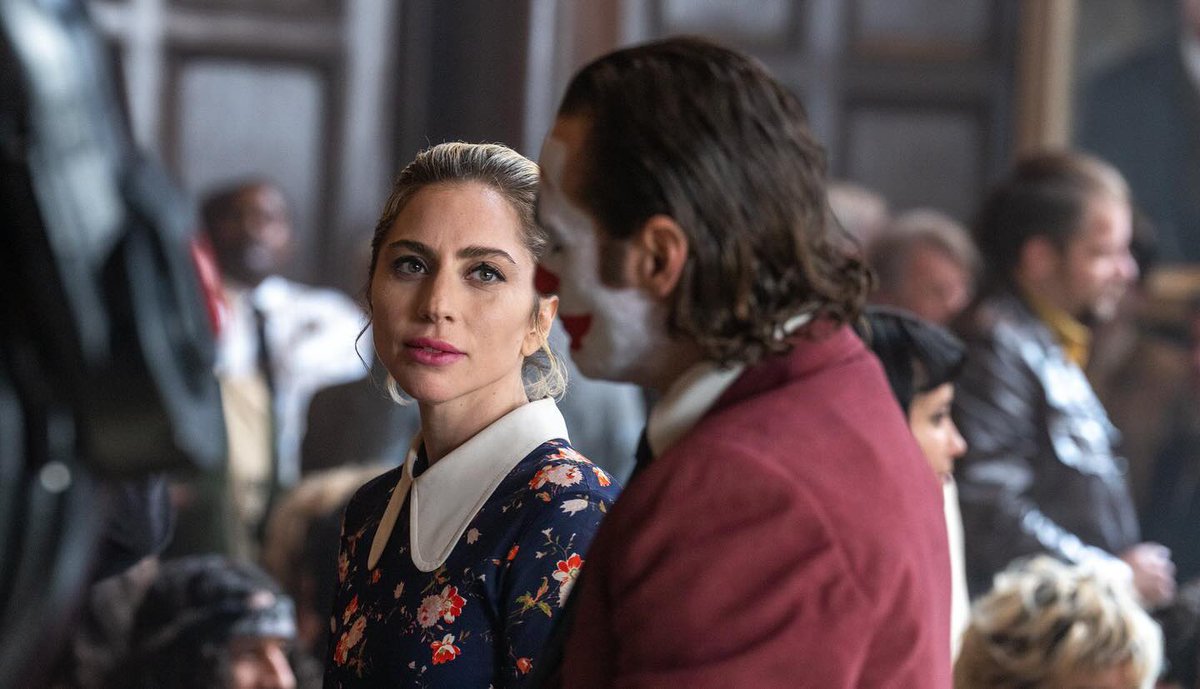 Presente de Natal: divulgada novas imagens de Joaquim Phoenix e Lady Gaga em  "Joker: Folie à Deux".

O filme estreia em 2024, nos cinemas.