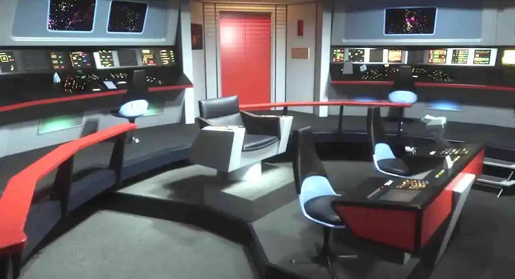 letbuckfuck's tweet photo. we need an alcohol free queer space for adults with no friends to meet each other https://t.co/zBI6f4eWal