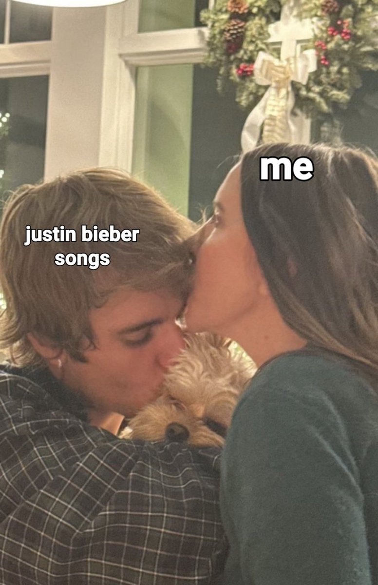 availablebiebzs's tweet photo. my therapy https://t.co/KnCE9td1vM