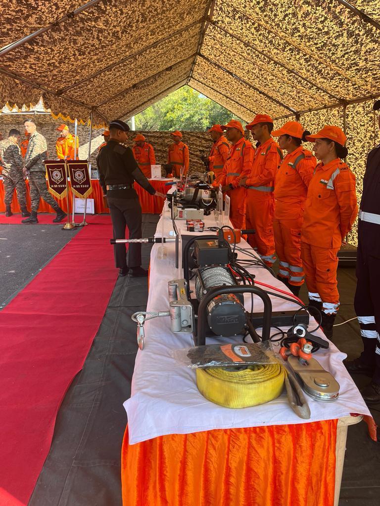 westerncomd_IA's tweet photo. #InServiceOfNation
A Table Top Exercise was held at Mamun Cantt to validate Synergised and Coordinated response mechanism during Disaster Managment with #NDRF, #SDRF #PunjabPolice, #MGSIPA, Civil Administration of Pathankot, Nurpur & Kathua.
#RisingStarCorps
@adgpi https://t.co/jxRR0hlpu2