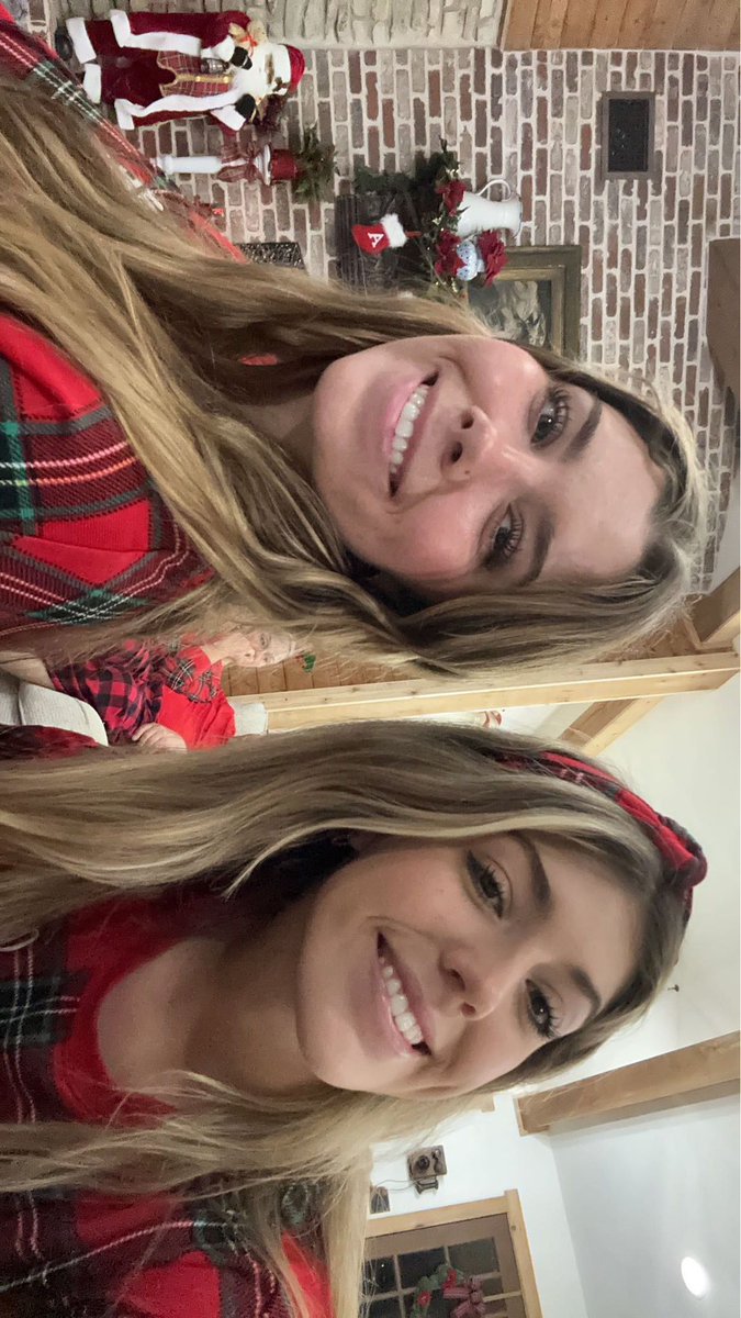 Merry Christmas!! 🎁🎄 

Luke 2:10-11