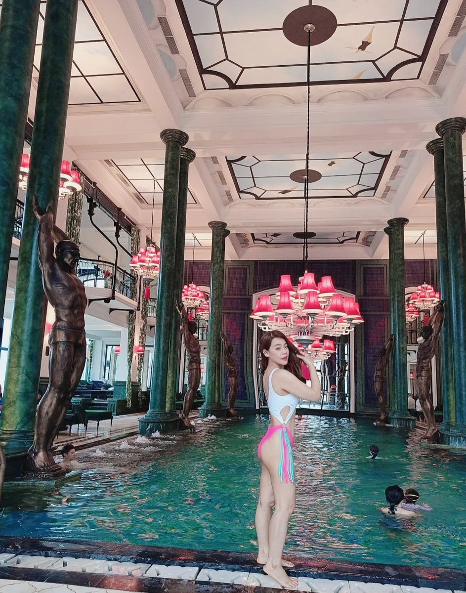 สวยวัวตายความล้ม3659 tweet media