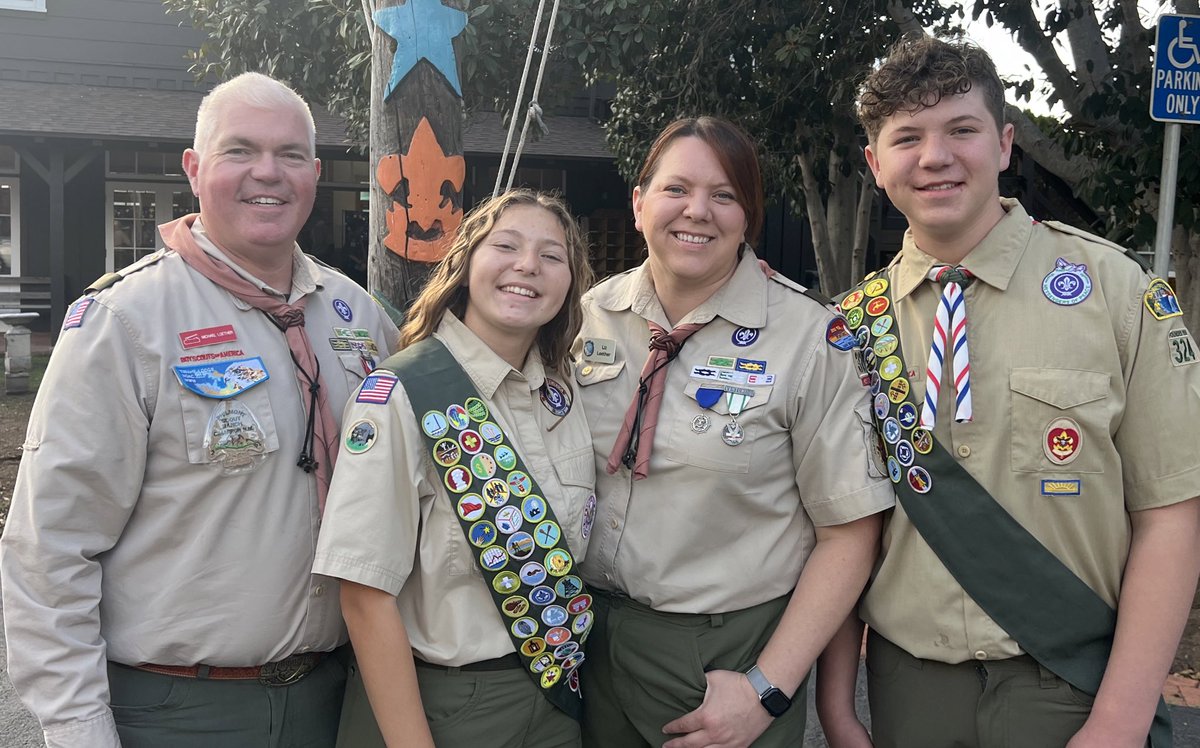 Celebrating 🥳 Katrina🥳 at her Eagle Scout Award ceremony! Her project helped @eastcountytlc kids playground originally built by @thebradmontague and @cool_frog36. @boyscouts @SDICBSA