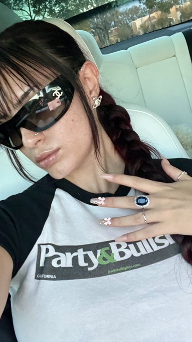 Party &amp; bullshit https://t.co/WBjz0OlJb4