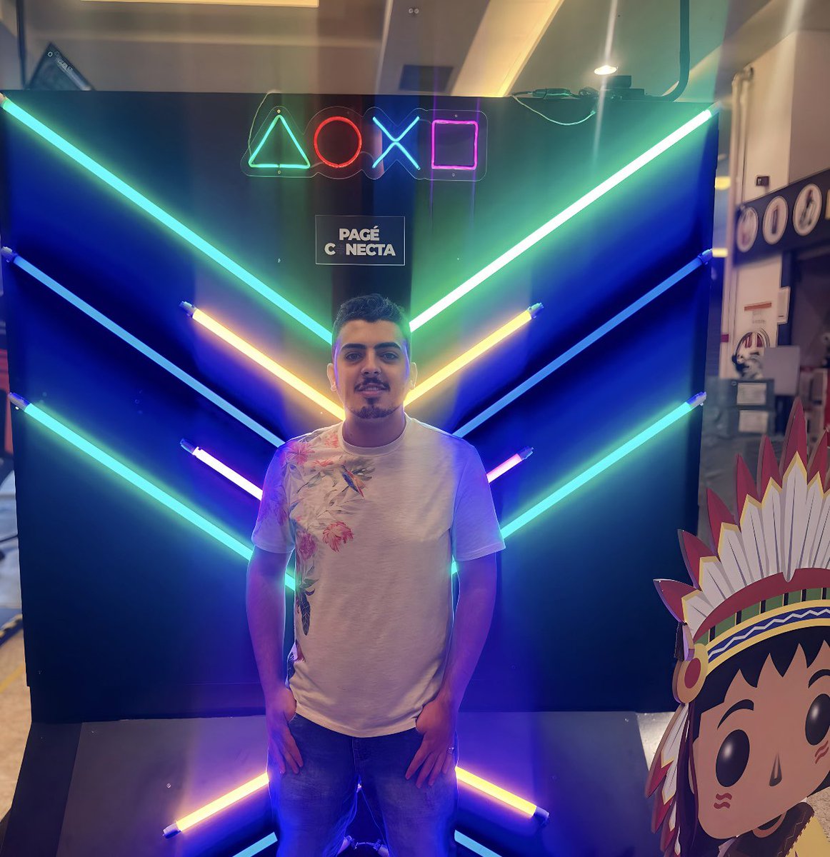 marcoantonionc's tweet image. Explorando São Paulo em busca das melhores tendências para a Loja Noiva do Cordeiro! E que experiência incrível conhecer um dos maiores shoppings da cidade. 🛍️✨ #ModaSP #NoivaDoCordeiro