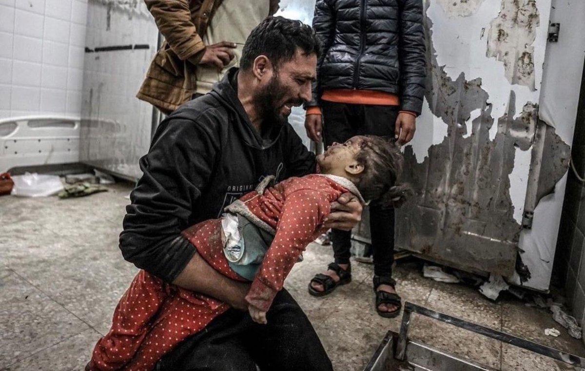 ShaykhSulaiman's tweet photo. LIFE OF A FATHER IN GAZA https://t.co/imhO22aJtq