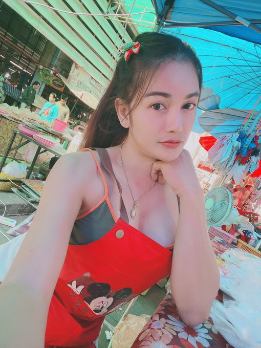 MartinMich11336's tweet photo. นวดดีจิง บริการดีจิง  มาลองเล #คอลเสียวเปิดกล้อง https://t.co/yK6pFnwD7X