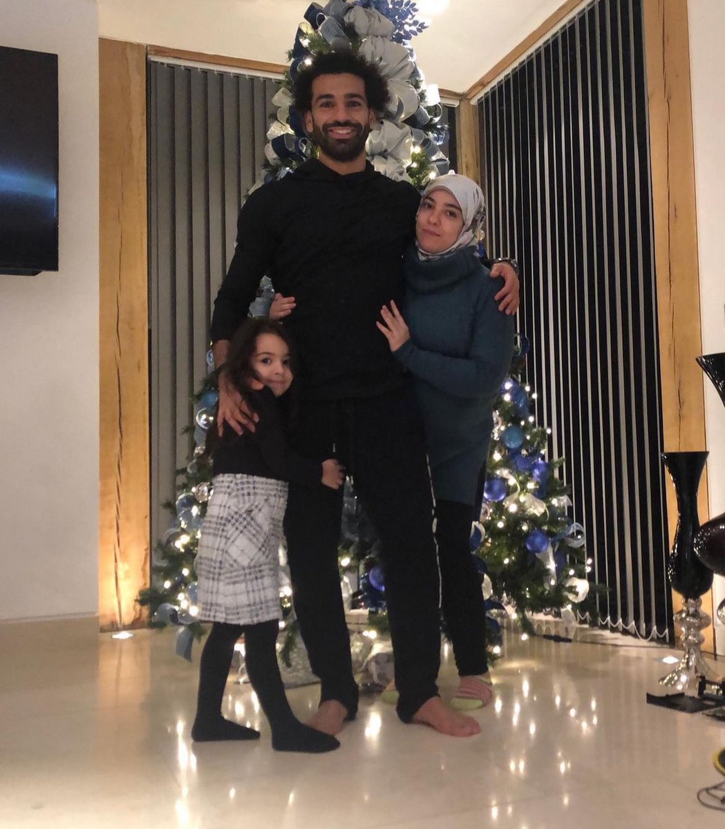 UTDTyx's tweet photo. Salah Christmas post https://t.co/id0zmi1jmB