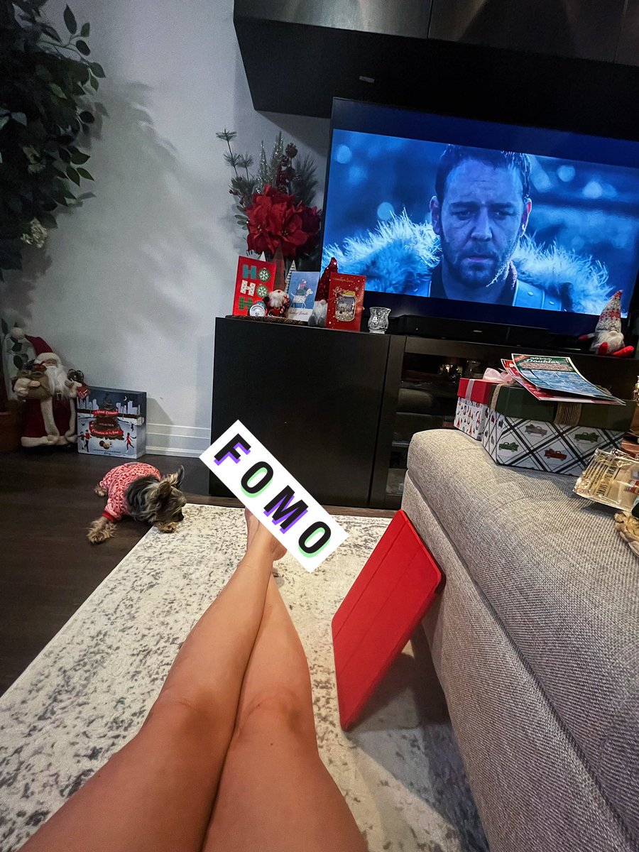 Sandra the Hag 𐕣 tweet media