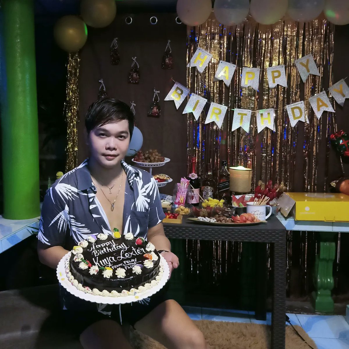AlinsugLexter's tweet photo. Happy 31st Birthday to me 🥳😘 https://t.co/f8MPjx4InB