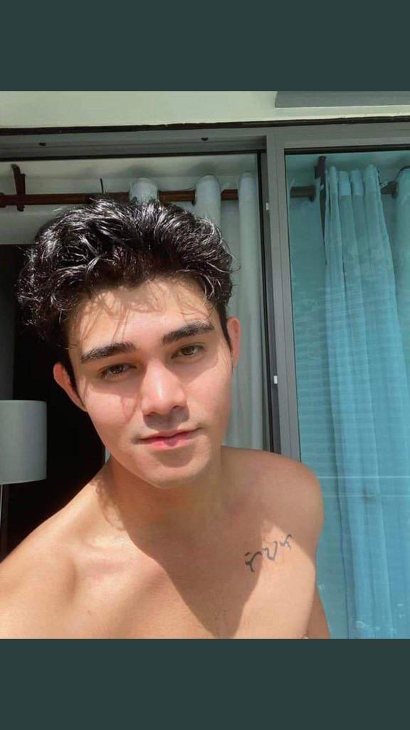Titi_MarinoXX's tweet photo. Iñigo JAKOL!🤭🍆💦

Watch the full video?  Just click the link 👉🏻 https://t.co/0Tm4TLQoJL

Retweet and DM me! https://t.co/IJBd8nBd69