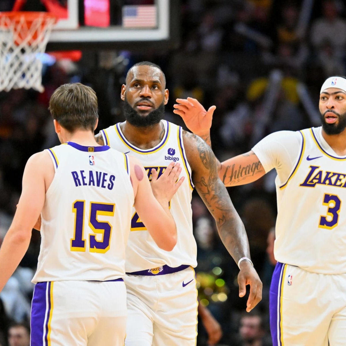 Lakers Lead tweet media