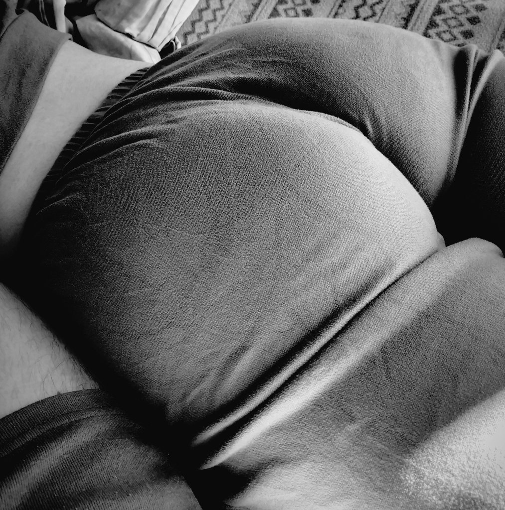 BabyVal13's tweet photo. 🍑🍌 https://t.co/FdswX6gLJP