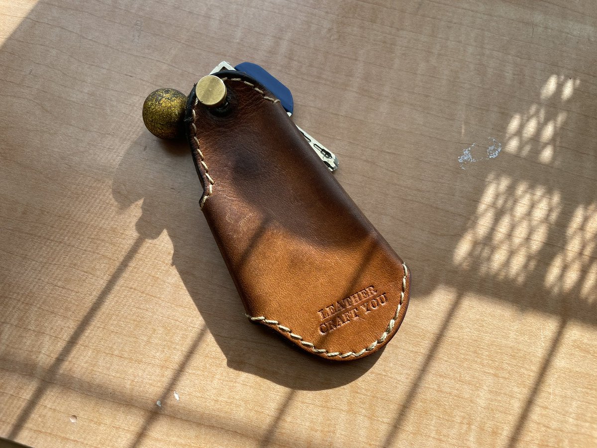 Grazio_Design's tweet image. 12/23(土)のご来店でお探ししています。

ドルマカバ製のキーとキーホルダーが
弊社駐車場に落ちておりました。

弊社にて確保しております。
お心当たりのお客様、かなりお困りだと
思いましてご連絡お待ちしております🙇‍♀️

#dormakaba
#落とし物