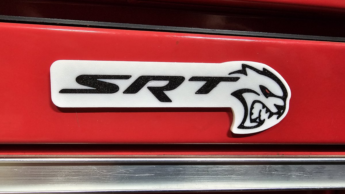 Trex76us's tweet photo. I just publish a Hellcat logo magnet on Makerworld if any one wants to make them selfs one. Its great to put on a tool box or shop fridge. 

https://t.co/IZT3Ln0sB6

#Hellcat #HellCatRedEye #dodge #Jeep #chrysler #3Dprinting #3dprint #bambulab https://t.co/JfRJdekn4X