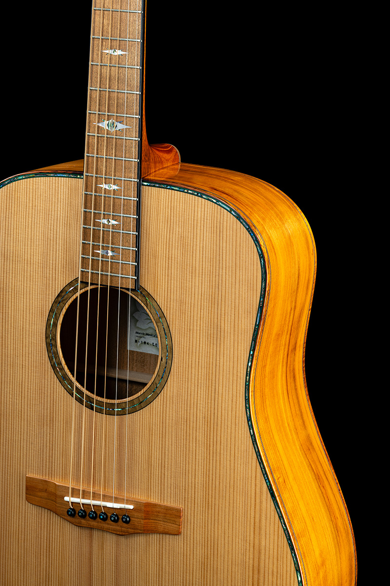 morrisguitars's tweet photo. Japan Forest Series
LUTHIER MADE PREMIUM
M-164LC
地杉(ジスギ)と山桜の組み合わせによる特別仕様。
煌びやかな高音と柔らかな中域を持つ地杉としっかりとした中低域を持つ山桜との組み合わせにより美しく力強い音色が特徴。
#MorrisGuitars #AcousticGuitar #JapanForest https://t.co/z9MMXoN6l4
