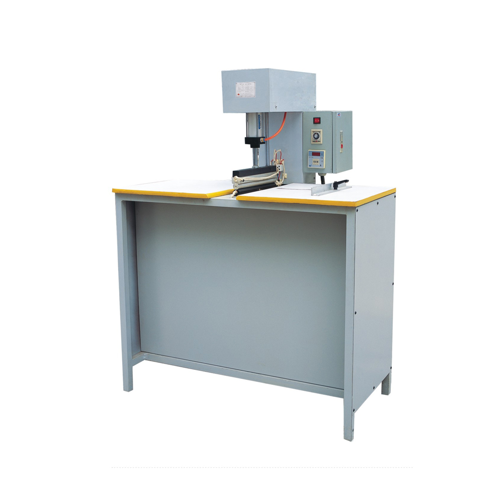 Hardcover Case Back Rounding Machine applies to round the back of hardcover case, within the length of 300mm, can adjust the heating temparature and time accolrding to the book's requirments, to make all cover case back's shaping same.