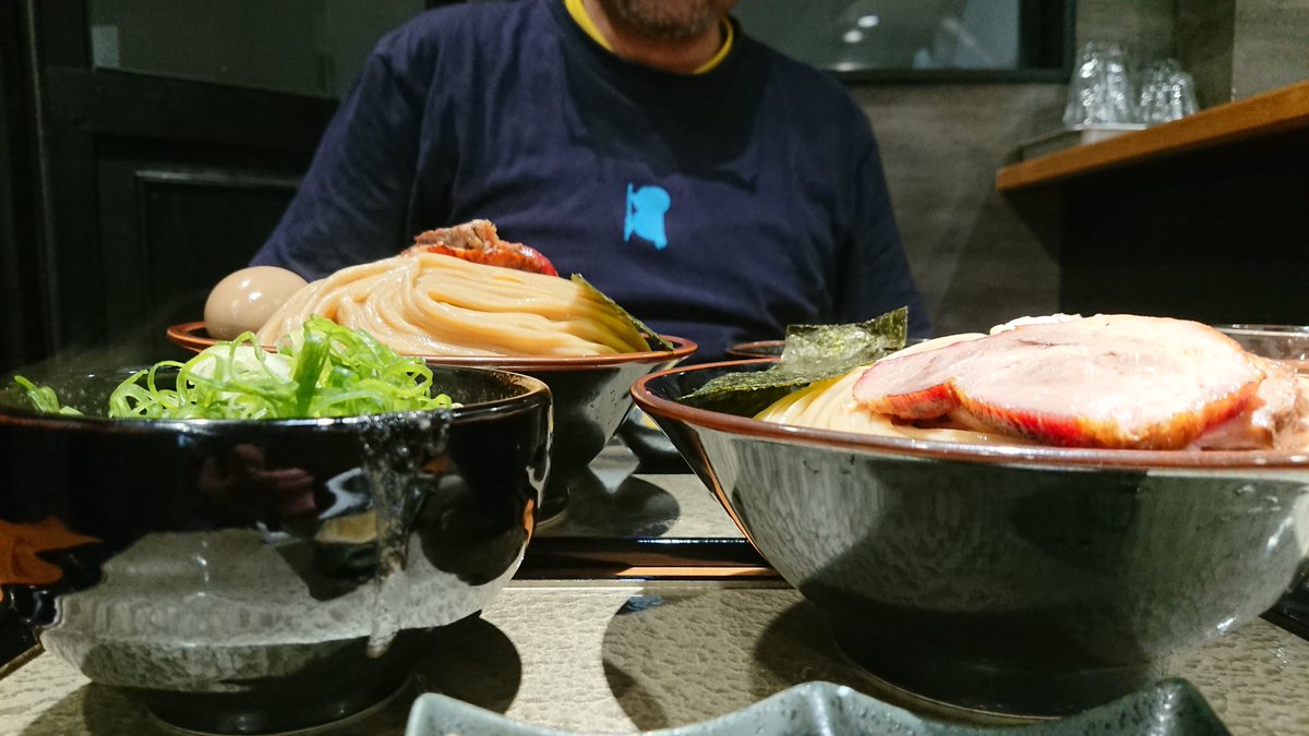 YusukeJet's tweet photo. 6/5
#中華蕎麦ひら井
#ひら井
#ラーメン
うまいしか言えない‼️ https://t.co/IYSHOAvRc0