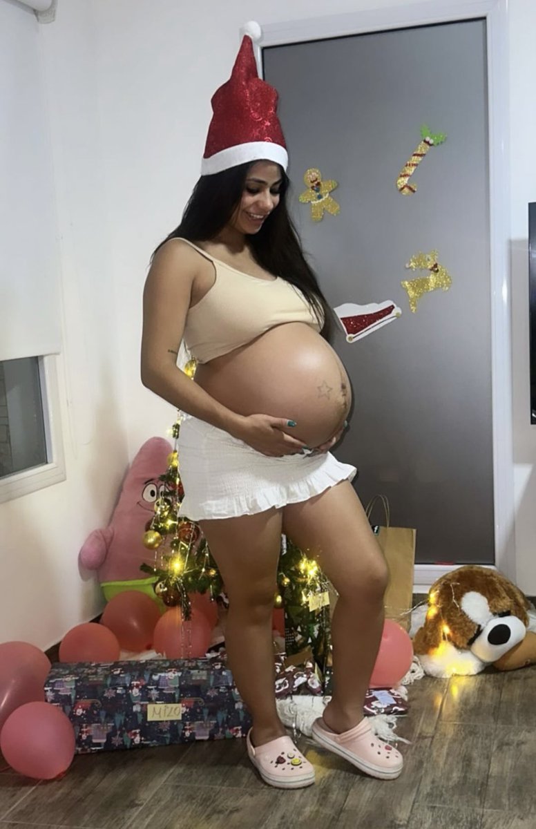 aagostinatw's tweet image. después de comer todo lo que comí: