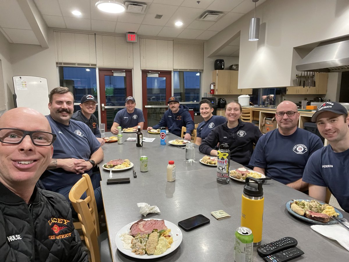 Lacey Fire tweet media