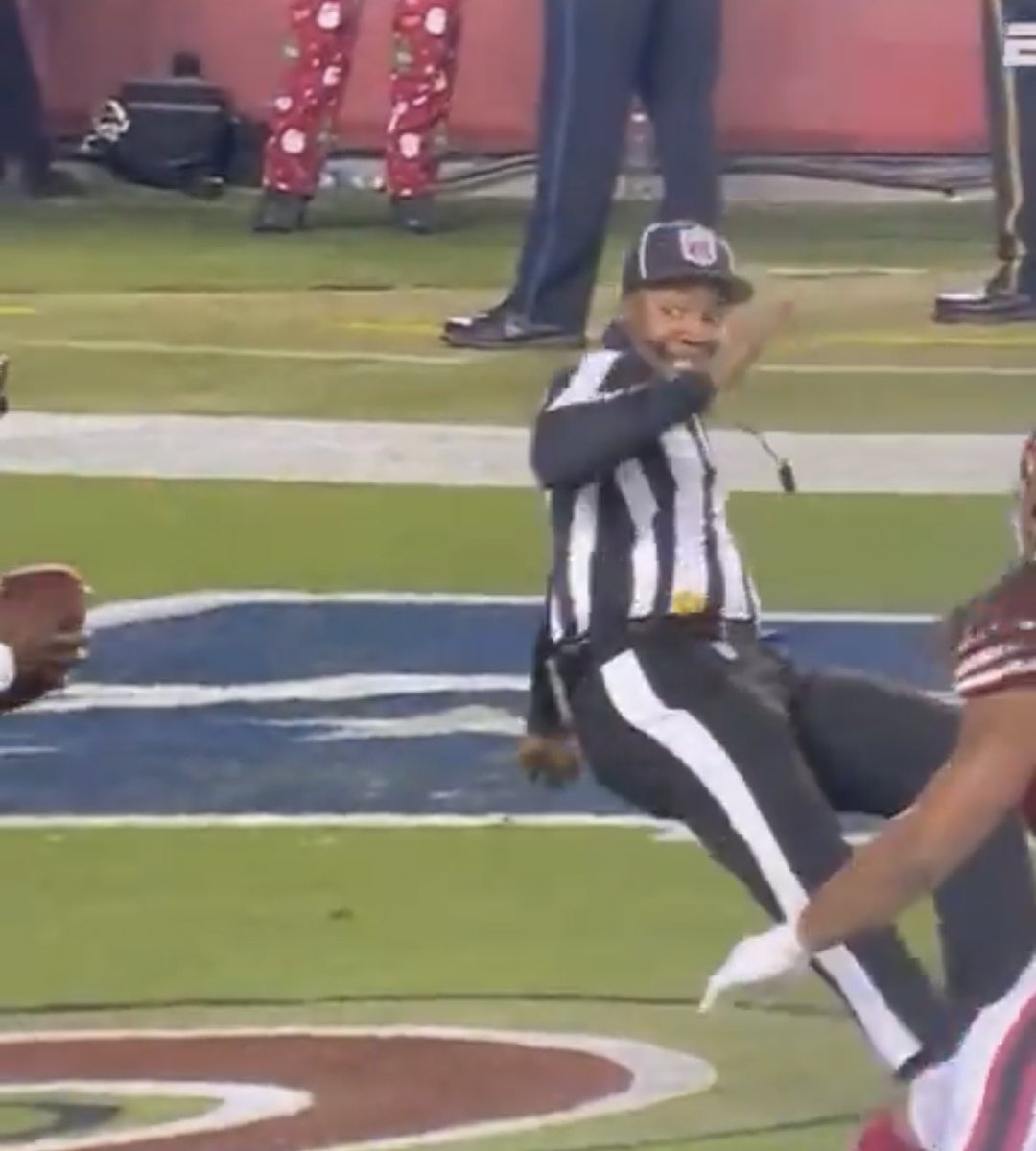 barstoolsports's tweet image. “Yup, that’s me. You might be wondering how I got into this situation.”