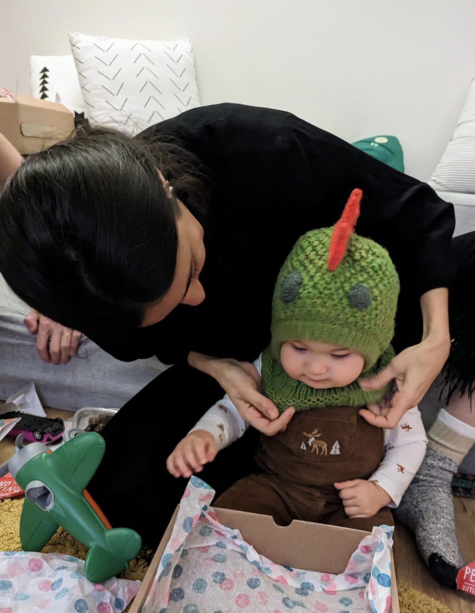 I wish all family have chance to be at home, together and in safety, and one day we with my little Dino will have this blessing too!
Meanwhile, we need fight for freedom and support 🇺🇦to the fullest, to leave a better world for our children!