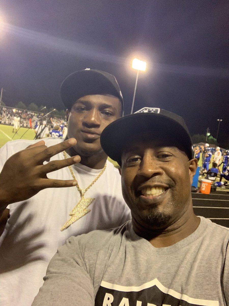 Tarheel213's tweet photo. Been repping Zeus…………. He just needed some reps……… A bunch of you need to apologize to that young man #910 #NCSTANDUP https://t.co/B8C1RTPjUd