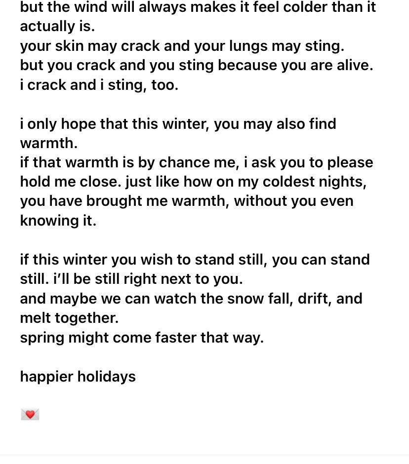 sserapics's tweet photo. yunjin weverse update 😭😭😭 https://t.co/DQBSYOQSTe