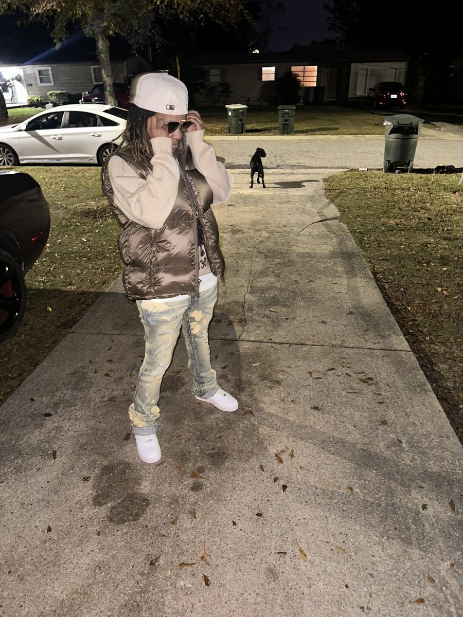 DrankGod4400's tweet photo. 🤎🤎🤎 #LLMatt https://t.co/SkXU91Q0Fx