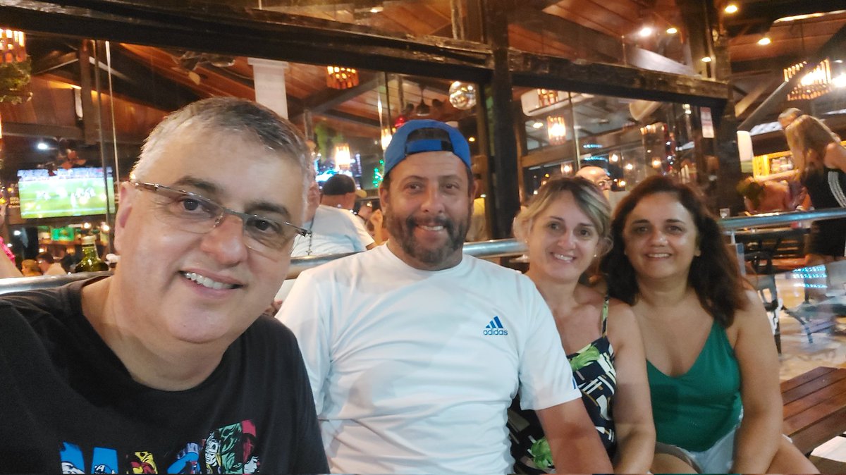 No #Guarujá, curtindo uma brisa.