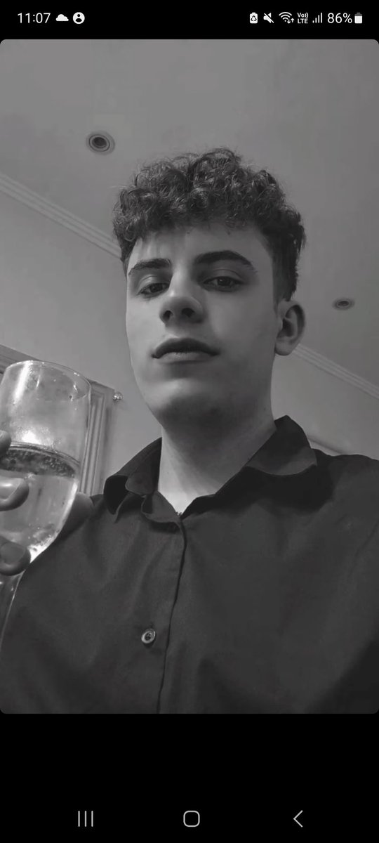 Feliz Navidad atrasada a todos 🥳❤️